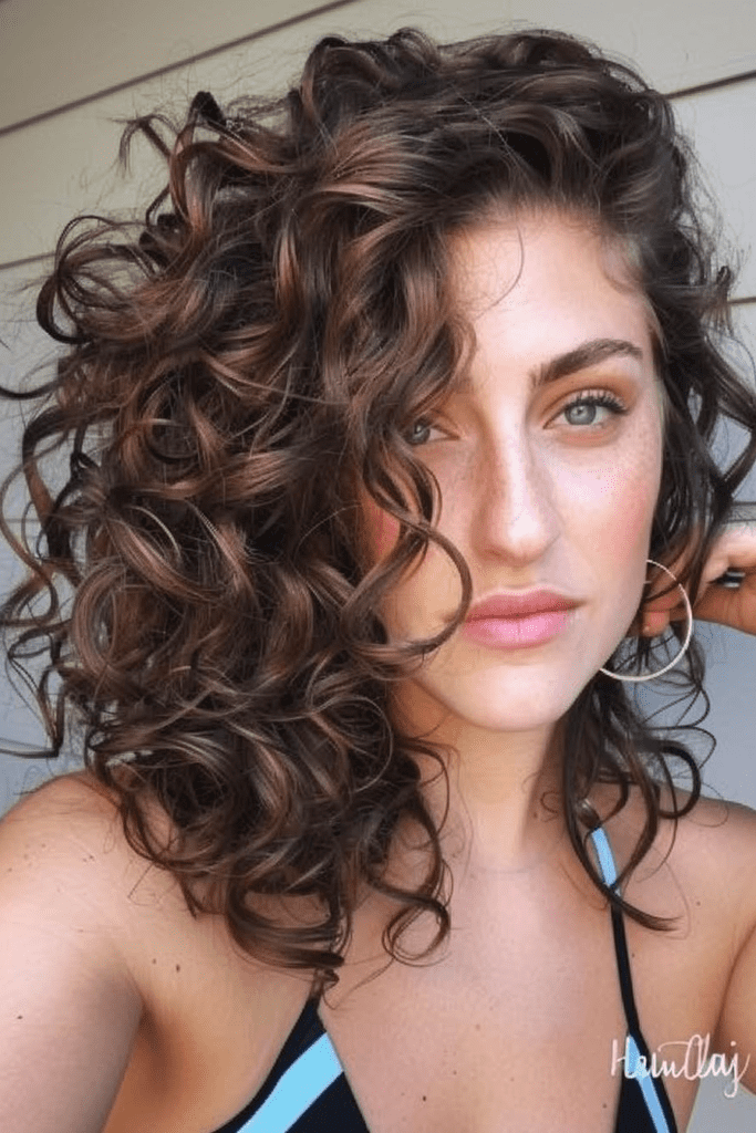 Mesmerizing Side Parted Curly Style